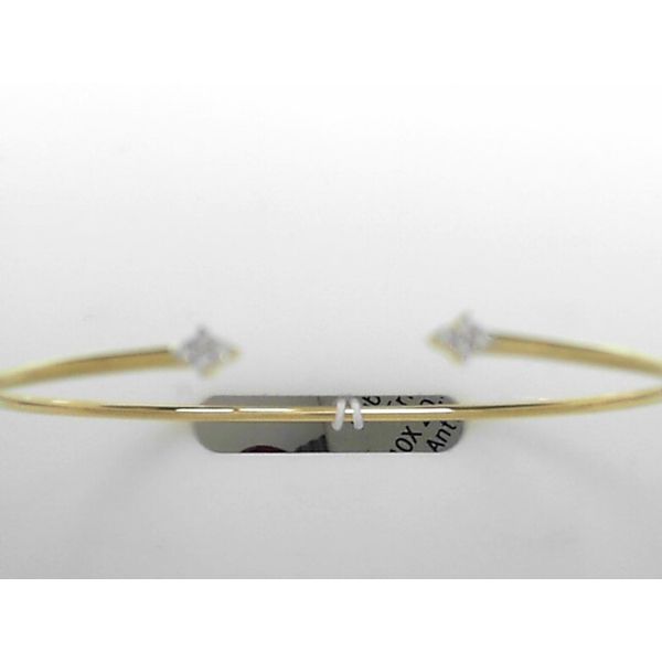 Bracelet Tovon & Co. Jewelers Dallas, PA