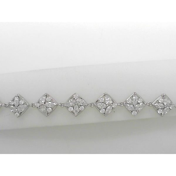 Bracelet Tovon & Co. Jewelers Dallas, PA