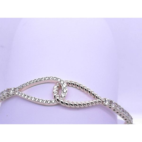 Bracelet Tovon & Co. Jewelers Dallas, PA