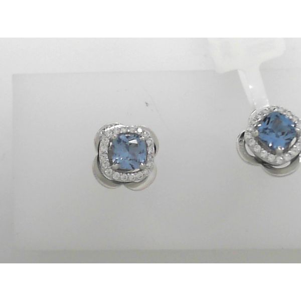 Earrings Tovon & Co. Jewelers Dallas, PA