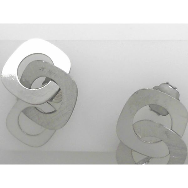 Earrings Tovon & Co. Jewelers Dallas, PA