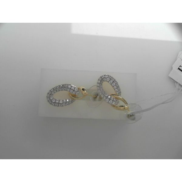 Earrings Tovon & Co. Jewelers Dallas, PA