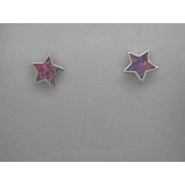 Earrings Tovon & Co. Jewelers Dallas, PA