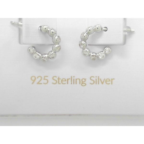 Earrings Tovon & Co. Jewelers Dallas, PA