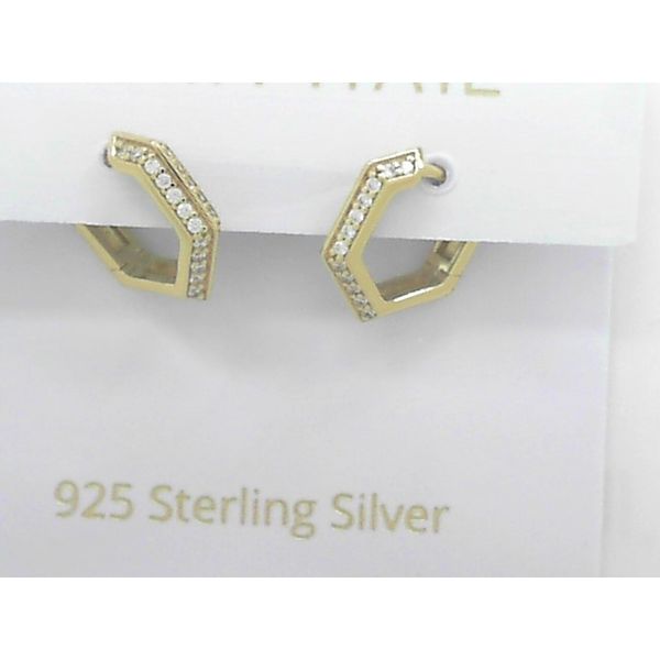 Earrings Tovon & Co. Jewelers Dallas, PA