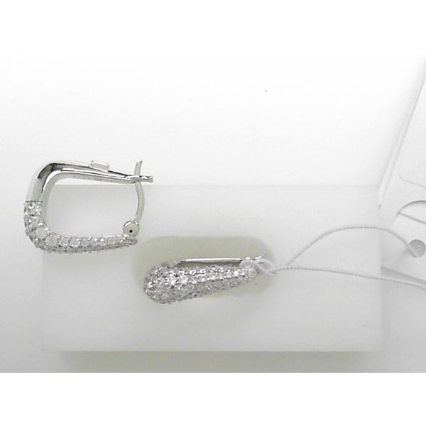 Earrings Tovon & Co. Jewelers Dallas, PA
