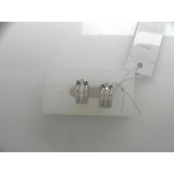 Earrings Tovon & Co. Jewelers Dallas, PA