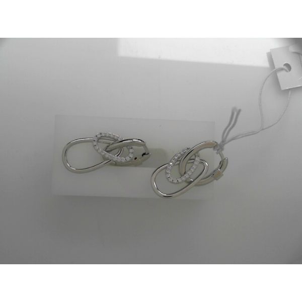 Earrings Tovon & Co. Jewelers Dallas, PA