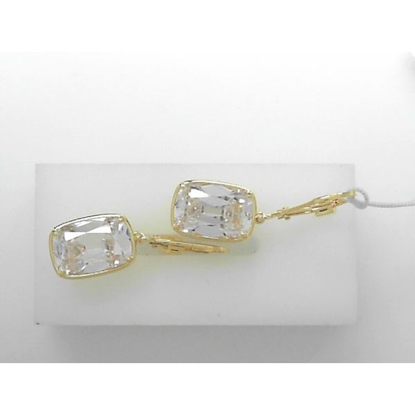 Earrings Tovon & Co. Jewelers Dallas, PA