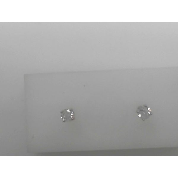 Earrings Tovon & Co. Jewelers Dallas, PA