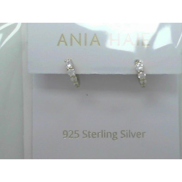 Earrings Tovon & Co. Jewelers Dallas, PA