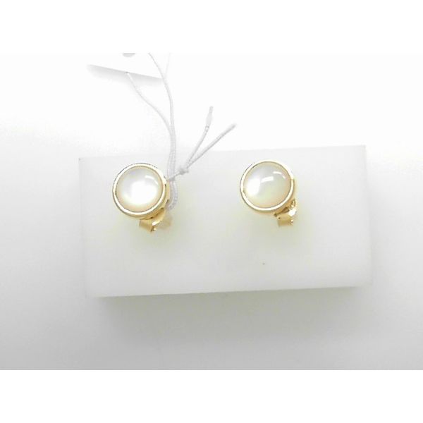 Earrings Tovon & Co. Jewelers Dallas, PA