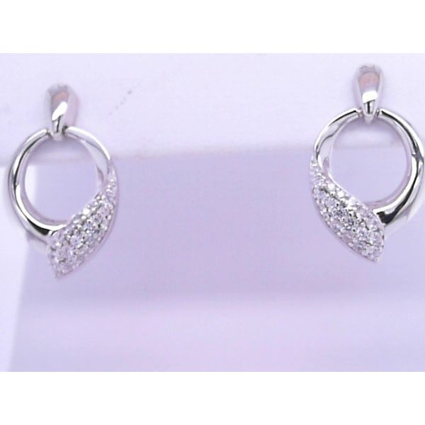 Earrings Tovon & Co. Jewelers Dallas, PA