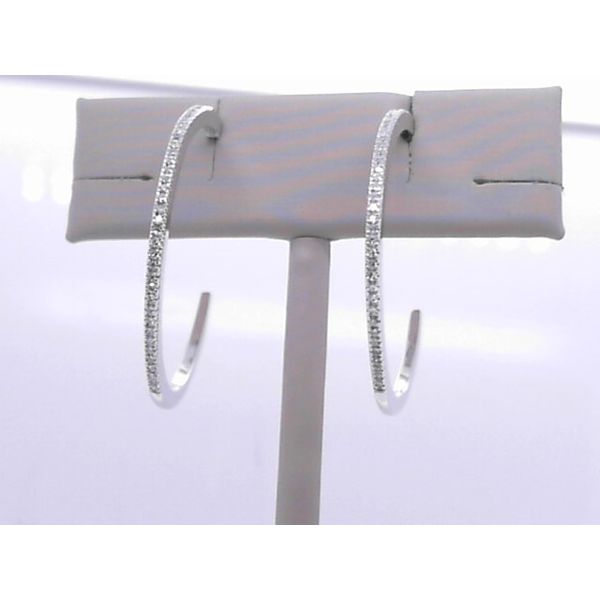Earrings Tovon & Co. Jewelers Dallas, PA