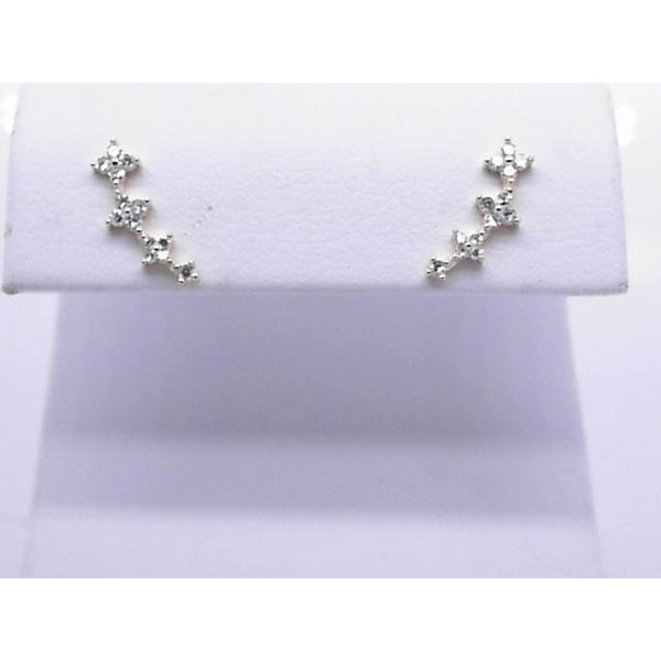Earrings Tovon & Co. Jewelers Dallas, PA