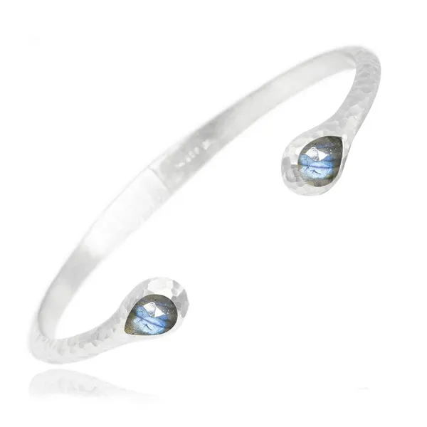 Bracelet Towne Square Jewelers Charleston, IL