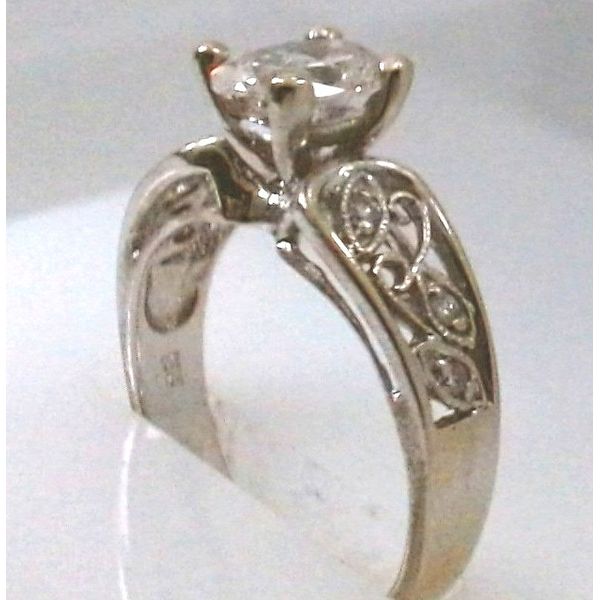 Estate Engagement Ring Image 2 Masterpiece Jewelers  Daytona Beach, FL