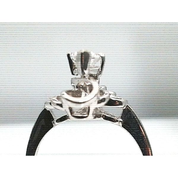 Estate Engagement Ring Image 3 Masterpiece Jewelers  Daytona Beach, FL