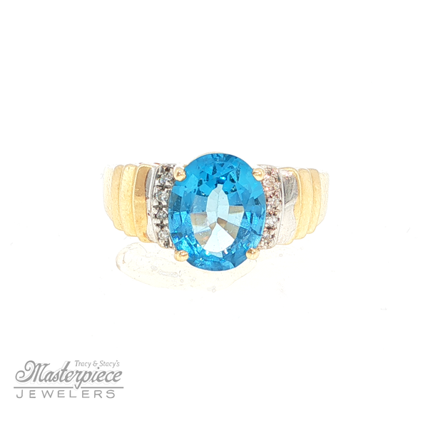 Oval Topaz with Ribbed Shoulder Masterpiece Jewelers  Daytona Beach, FL