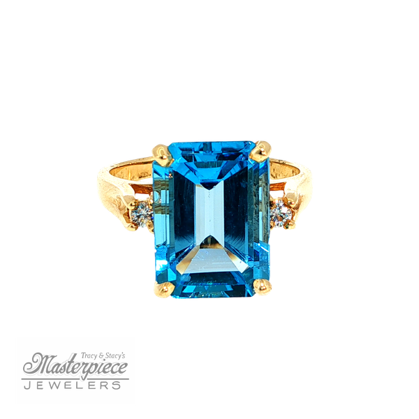 Estate Colored Stone Rings - Women's Masterpiece Jewelers  Daytona Beach, FL