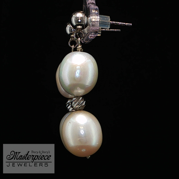 Estate Pearl Earrings Image 3 Masterpiece Jewelers  Daytona Beach, FL