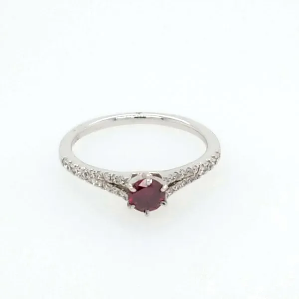 Engagement Ring Trenton Jewelers Ltd. Trenton, MI