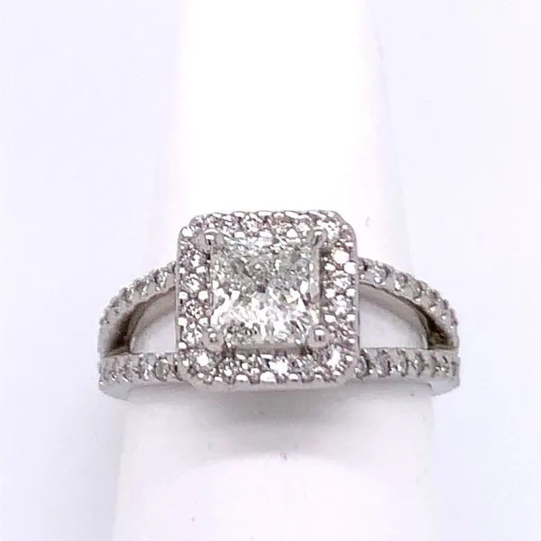 Engagement Ring Trenton Jewelers Ltd. Trenton, MI
