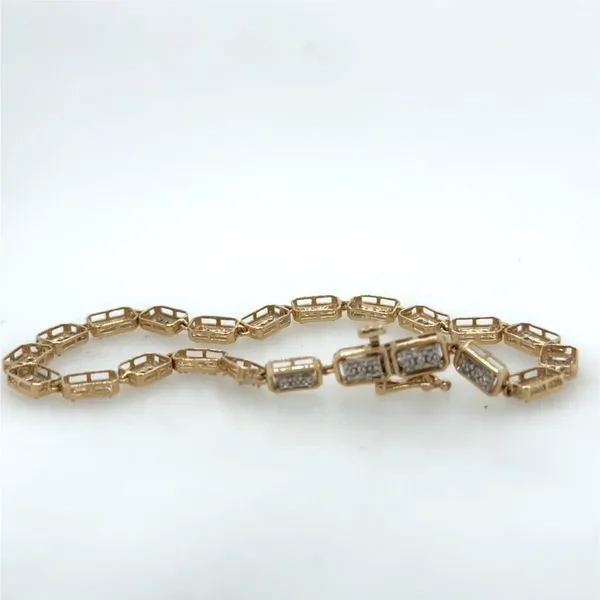 Bracelet Trenton Jewelers Ltd. Trenton, MI