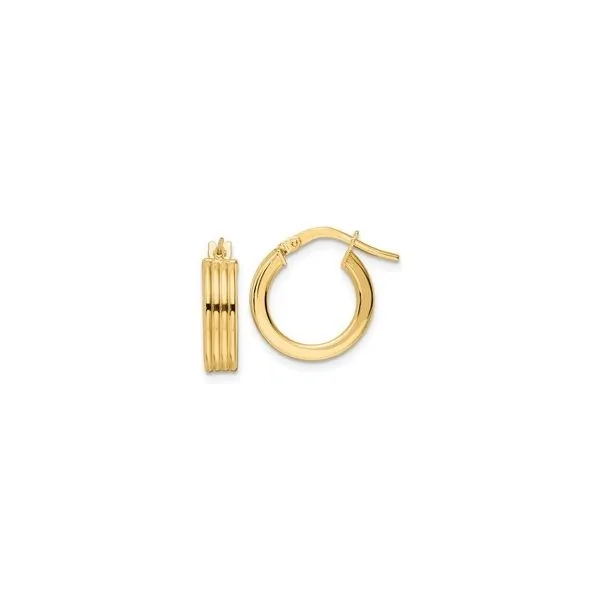 Earrings Trenton Jewelers Ltd. Trenton, MI