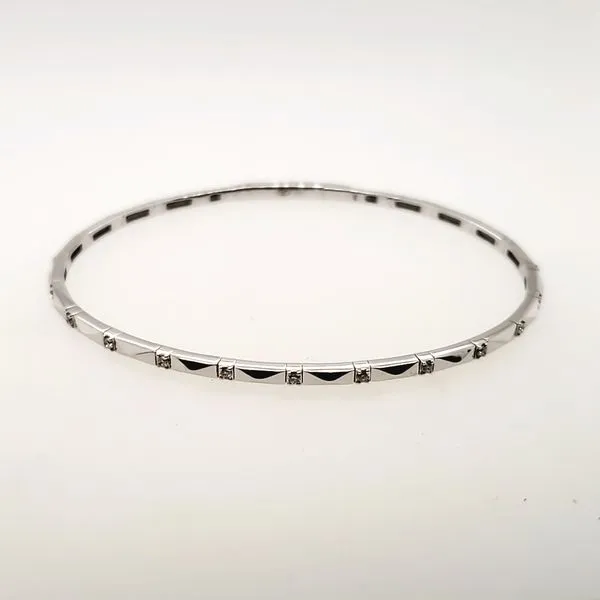 14 Karat White Gold Diamond Bracelet Trinity Jewelers  Pittsburgh, PA