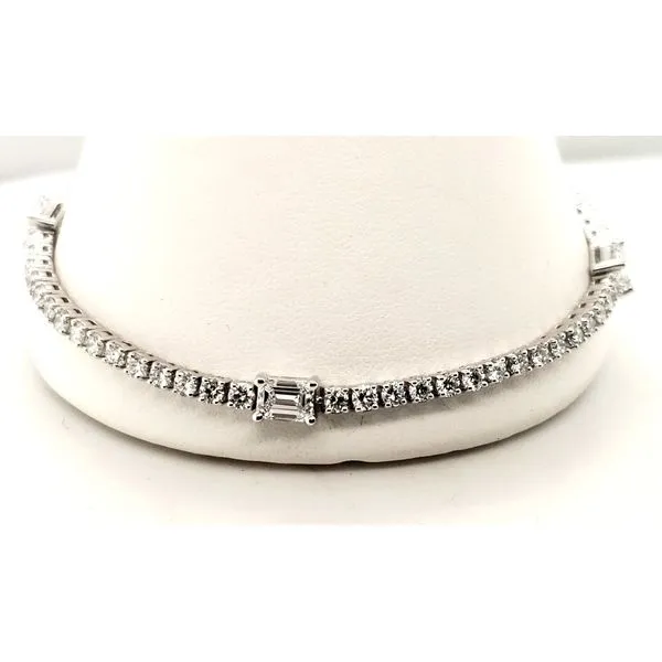 14 Karat White Gold Lab Grown Diamond Tennis Bracelet Trinity Jewelers  Pittsburgh, PA