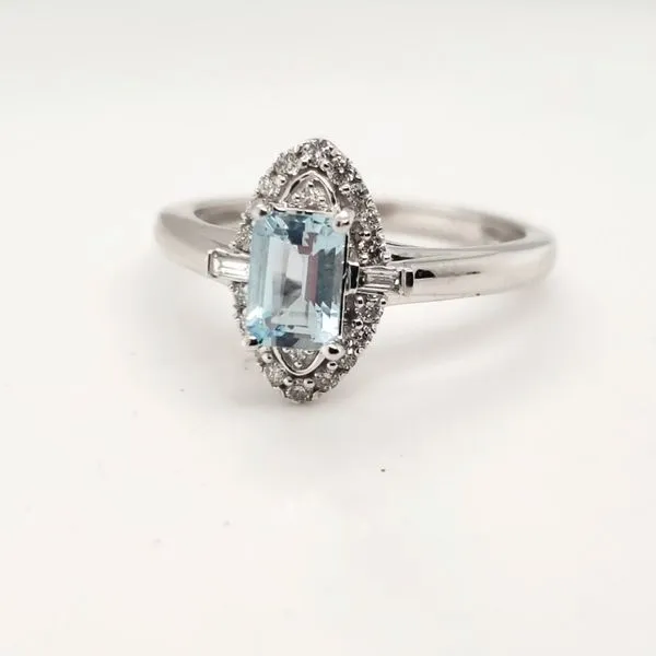 10 Karat White Gold Aquamarine & Diamond Ring Trinity Jewelers  Pittsburgh, PA