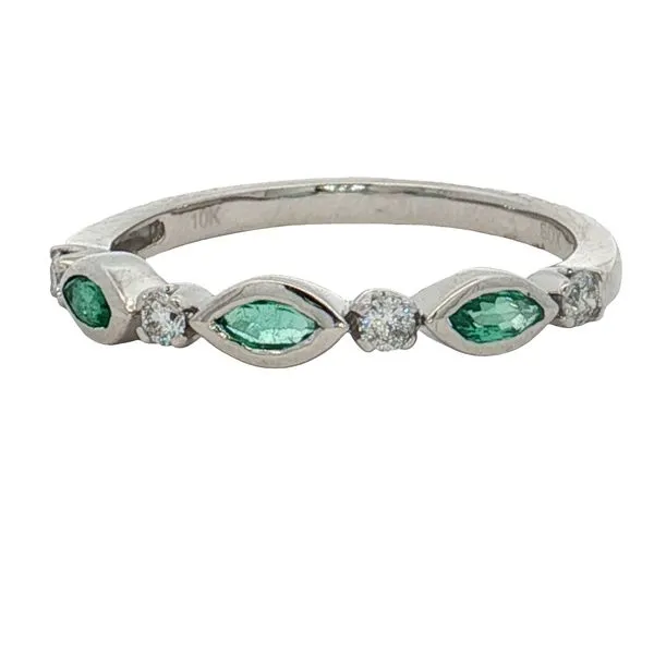 10 Karat White Gold Emerald & Diamond Ring Trinity Jewelers  Pittsburgh, PA