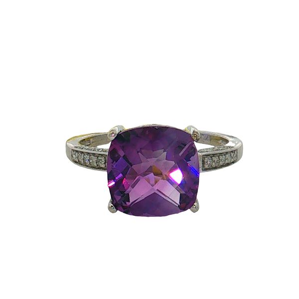 Gemstone Ring Trinity Jewelers  Pittsburgh, PA
