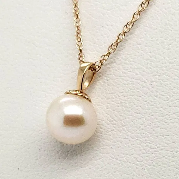 14 Karat Yellow Gold Pearl Pendant Trinity Jewelers  Pittsburgh, PA