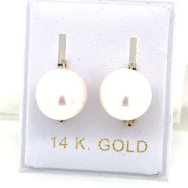 Pearl Earrings in 14 Karat Yellow Gold