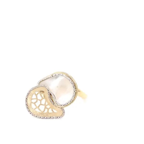 Gold Ring in 14 Karat Yellow Gold 4.1 Grams similar item image