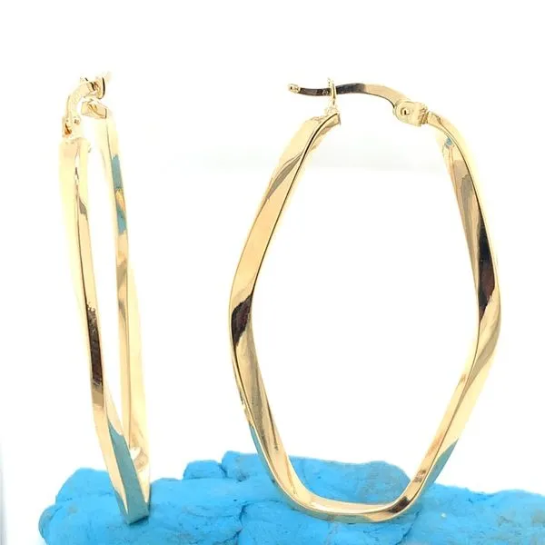 Gold Earrings in 14 Karat Yellow Gold 2.3 Grams Tzfasman Jewelers Brooklyn, NY