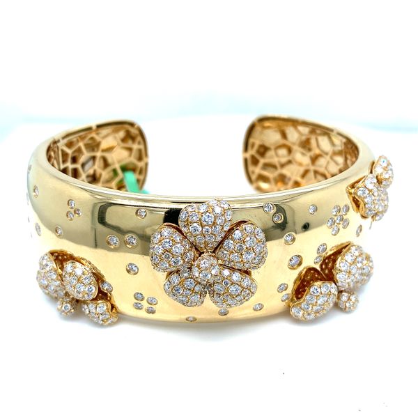 Diamond bangles Tzfasman Jewelers Brooklyn, NY