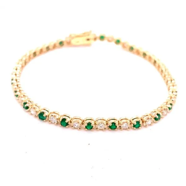 Tennis Bracelet in 14 Karat Yellow Gold similar item image