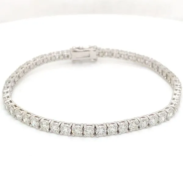 Tennis Bracelet in 14 Karat White Gold 6.08 Grams Tzfasman Jewelers Brooklyn, NY