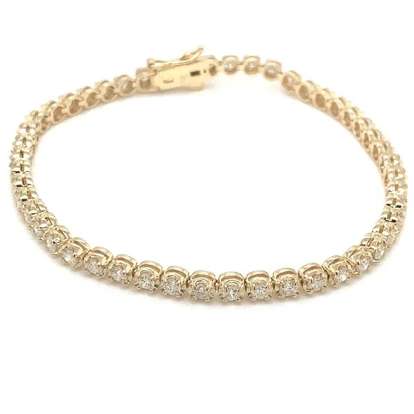 Tennis Bracelet in 14 Karat Yellow Gold