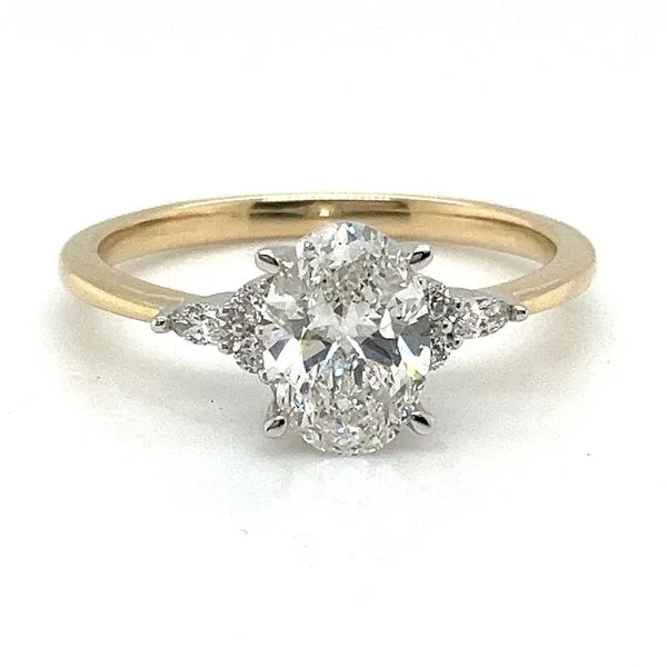Lab Grown Diamond Engagement Ring similar item image