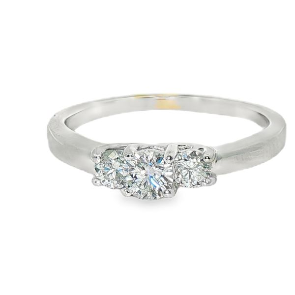 DIAMOND FASHION RINGS/GOLD/PLATINUM Valentine's Fine Jewelry Dallas, PA