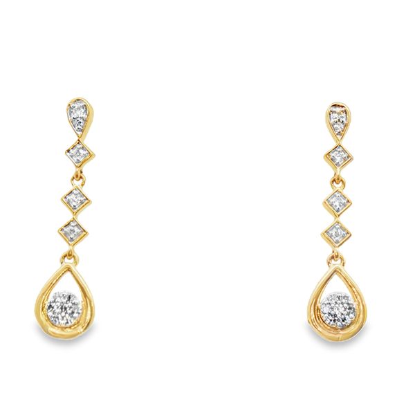 DIAMOND EARRINGS/GOLD/PLATINUM Valentine's Fine Jewelry Dallas, PA