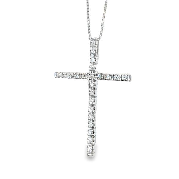 DIAMOND PENDANTS/NECKLACES/GOLD/PLATINUM Valentine's Fine Jewelry Dallas, PA