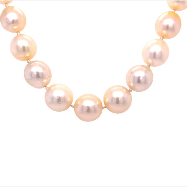 Pearl Pendant Valentine's Fine Jewelry Dallas, PA