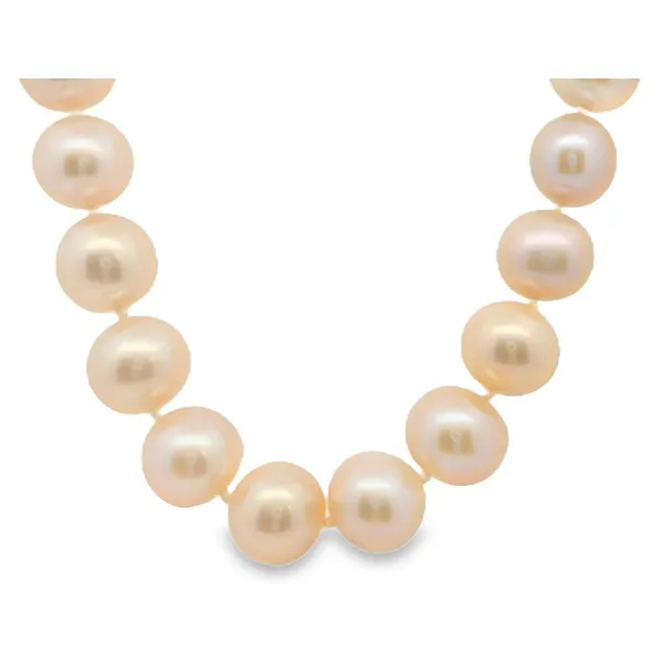 PENDANTS/NECKLACES/PEARL/GOLD/PLATINUM Valentine's Fine Jewelry Dallas, PA