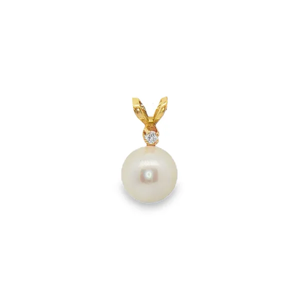 PENDANTS/NECKLACES/PEARL/GOLD/PLATINUM Valentine's Fine Jewelry Dallas, PA