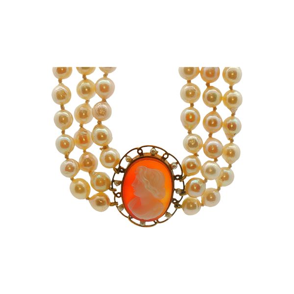 PENDANTS/NECKLACES/PEARL/GOLD/PLATINUM Valentine's Fine Jewelry Dallas, PA